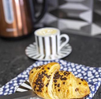 West Bromwich Apartamento | West Bromwich Studio Sleeps 2 near Birmingham