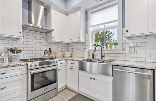 West Cape May Casa | West Cape May Beautiful Home Rooftop Deck Sleeps 16