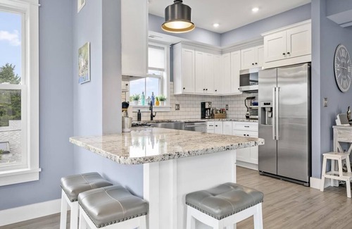 West Cape May Casa | West Cape May Beautiful Home Rooftop Deck Sleeps 16