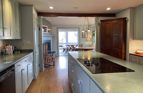 West Chop Casa | West Chop Sandy Beach, Water Front, 6 BR, Great Views!