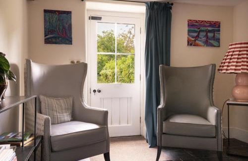 Llandovery Casa | West Cottage