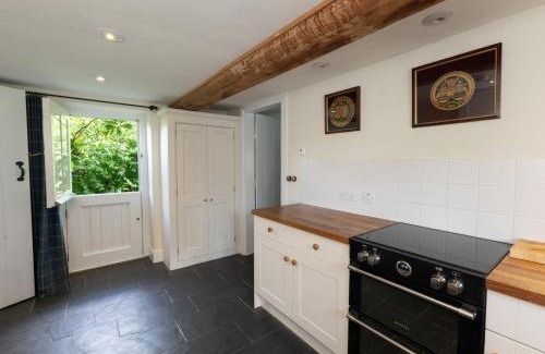 Llandovery Casa | West Cottage