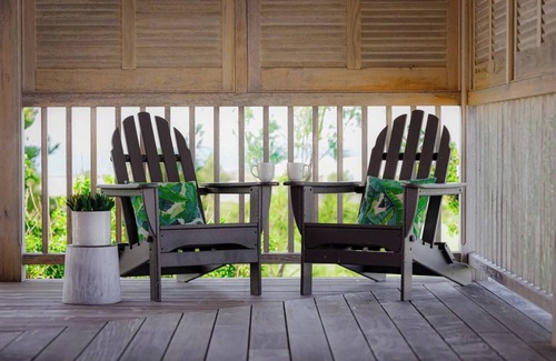 Sandys Casa | West End Gem | Homestead at Moresby House | Sleeps 9+