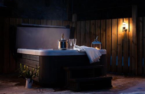 Kincraig Casa | West Lodge - Seasgair Lodges