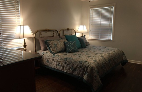 Hillwood Casa | Barrio de West Nashville, verde, tranquilo, a 10 minutos del centro