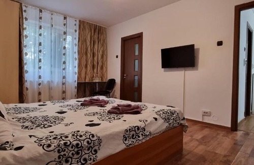 Ploiesti Apartamento | West Residence