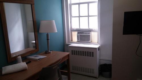 Lincoln Square Hostal | West Side YMCA