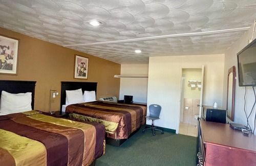 Seagoville Hotel | Western Skies Motel