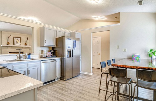 Westfield Casa | Westfield Home w/ Furnished Patio: 2 Mi to Park St