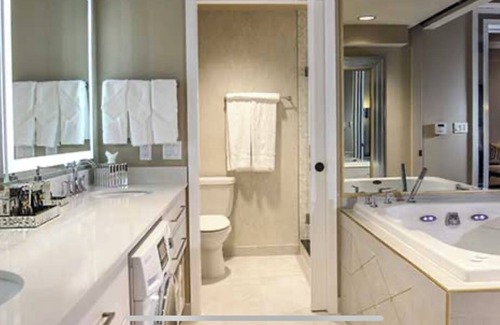 Las Vegas Complejo | Westgate Las Vegas Casino Resort - Luxury 2bedroom Villa with Jacuzzi