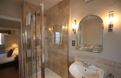 Weston-on-the-Green Hotel | Weston Manor Hotel