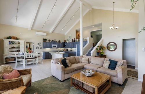 Puako Casa | Whale's Tail - Fall rates! Beachfront in Magical Puako! Steps to the ocean!