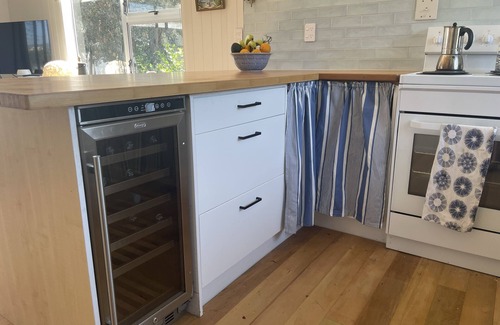 Whangamata Casa | Whangamata Beach Cottage
