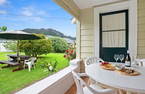 Thames Casa | Whare Nui on Rennie - Thames Holiday Home