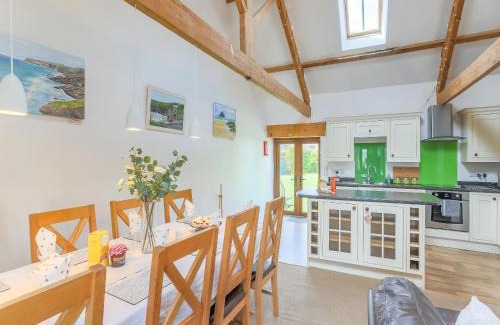 Tresmeer Casa | What A Beauty - Thr