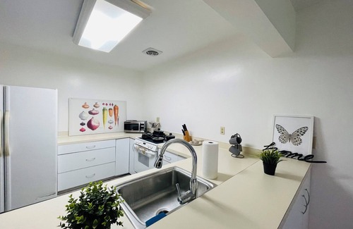 Elkins Park Apartamento | Wheelchair accessible & ground floor 2BR, 2BA