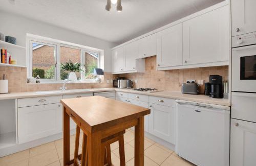 Worcester Casa | WhiskAwayStays Toulouse Drive