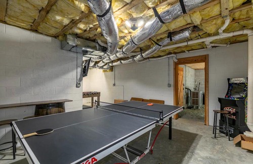 Sugar Grove Casa | Whiskey Creek Cabin