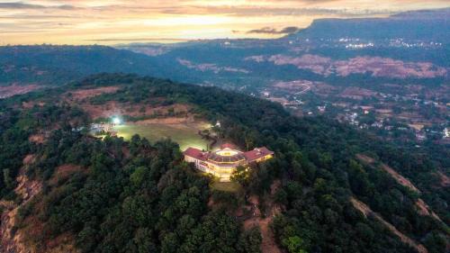 Aamby Valley City Villa | Whispering Heights, Pawna Lake, Lonavala - amã Stays & Trails