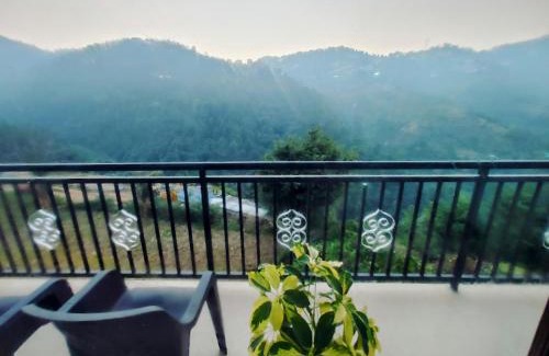 Shimla Casa | Whispering Meadows