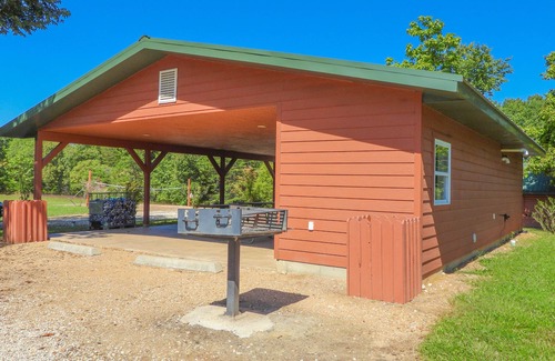 Leasburg Cabina | Whispering Pines #1 Kozy Kabin