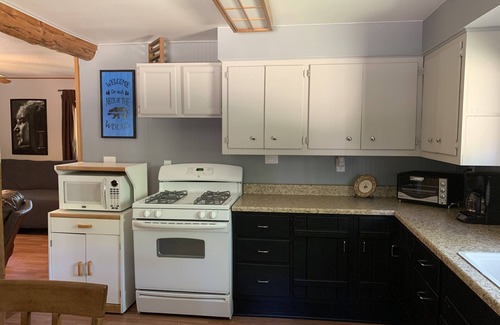 Trout Creek Casa | Toda la temporada, Casa de vacaciones para familias, Península superior occidental Capacidad 12