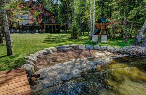 Eagle River Casa | Whispering Pines Lodge: 9 Bedroom