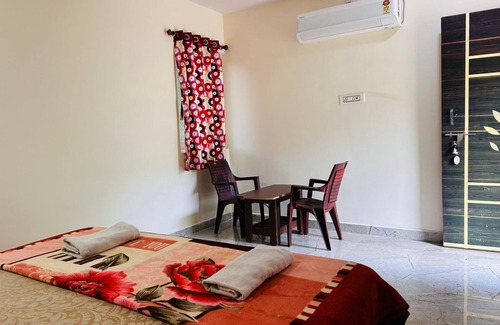 Kamalapur Hotel | Whispering Rocks Jungle Resort