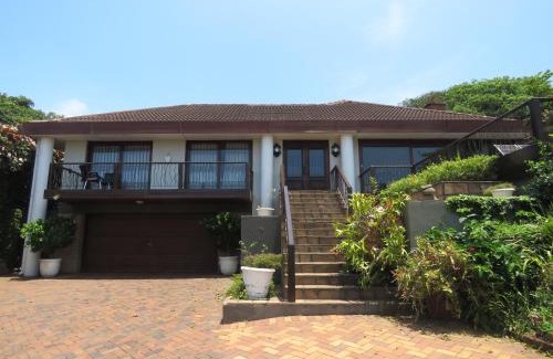 Scottburgh Casa | Whispering Waves Villa
