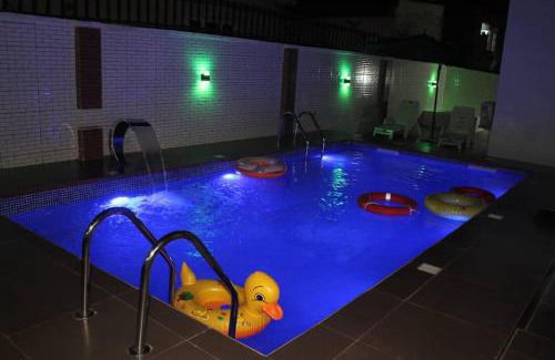 Ikeja Hotel | White Gold Hotel
