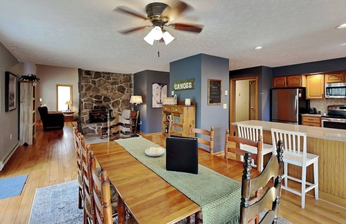 Blakeslee Casa | White Horse Lodge | Hot Tub, Fire Pit, Boat Slip