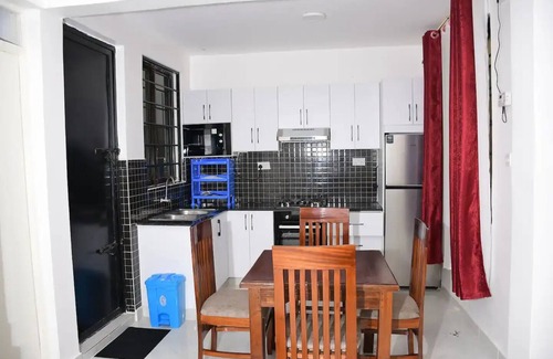Rongo Casa | White House Loft Unit 4
