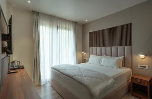 Jhansi Hotel | White House Royal Living