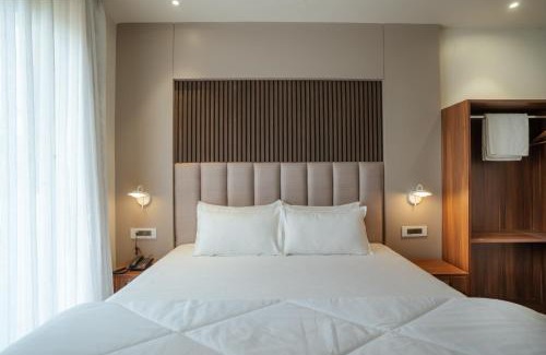 Jhansi Hotel | White House Royal Living