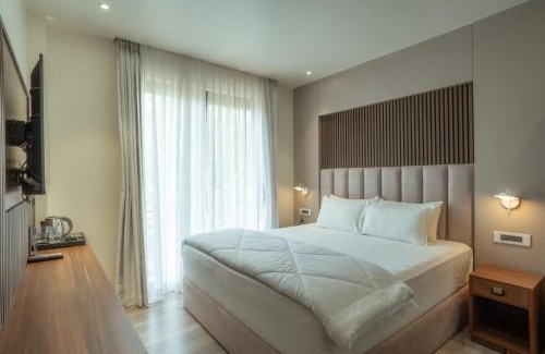 Jhansi Hotel | White House Royal Living