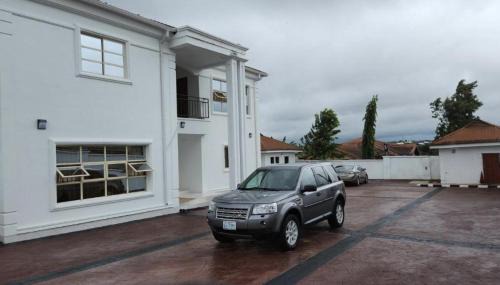 Benin City Casa | White House Service Apartment