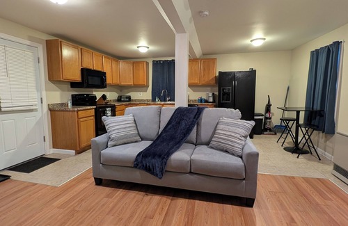 Berlin Apartamento | Casa de White Mountain actualizada