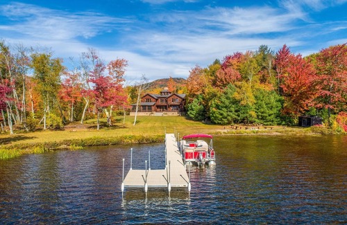 Rumney Casa | White Mountains - Magnificent & Private Lakefront Lodge