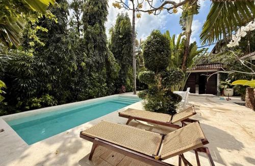 Sunset Road Villa | White Orchid Villa