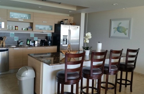 Maxwell Condominio | MAXWELL BEACH RESIDENCE 1, costa sur, océano azul turquesa, playa de arena blanca