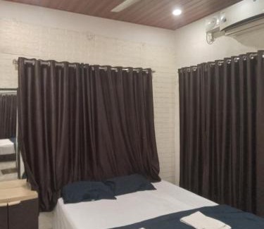 Igatpuri Villa | White smoke villa