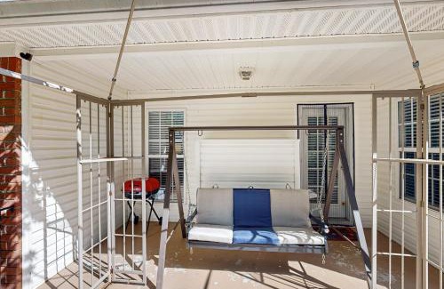 Evans Casa | Whitehall