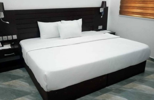 Ibadan Hotel | Whitevill Hospitality and homes