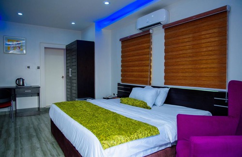 Ibadan Hotel | Whitevill Hospitality and homes