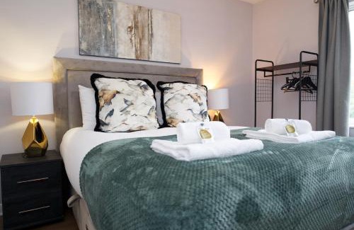 Coventry Casa | Whitley House - Stylish 3 Bedroom Home near Coventry City Centre