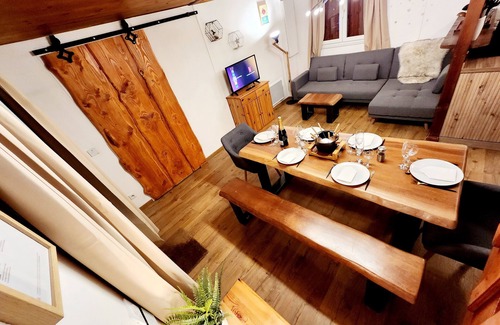 Seyne Chalet De Esquí | Whole chalet + private outdoor SPA-3 parking spaces-Near Ski Resort & Lake