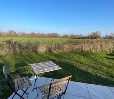 Long Barn Apartamento | Wick House