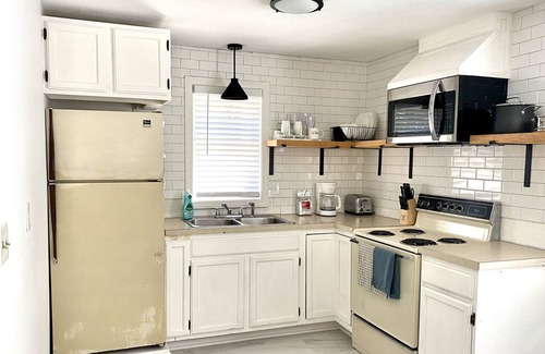 North Kingstown Casa | Wickford Summer Cottage