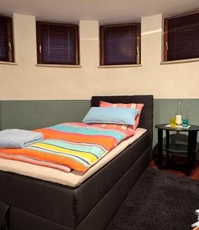 Neuhausen Apartamento | WiesnNähe Studio - Charmant & zentral mit U-Bahn-Anschluss