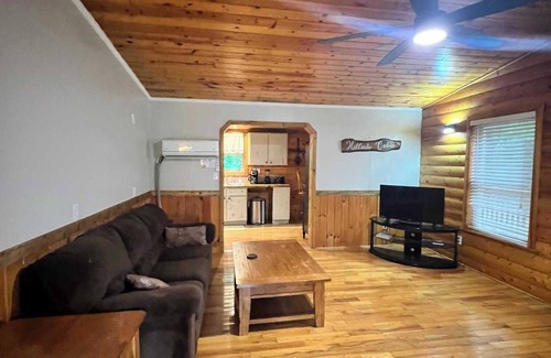 Campton Cabina | ¡Cabaña ecléctica en la ladera de Red River Gorge, KY! Wi-Fi gratis